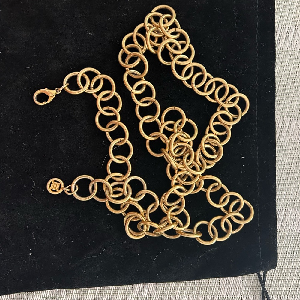 GIVENCHY GOLDTONE CHAIN LINK BELT